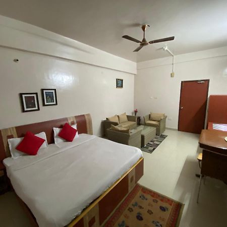 Hotel Shubham Rourkela エクステリア 写真