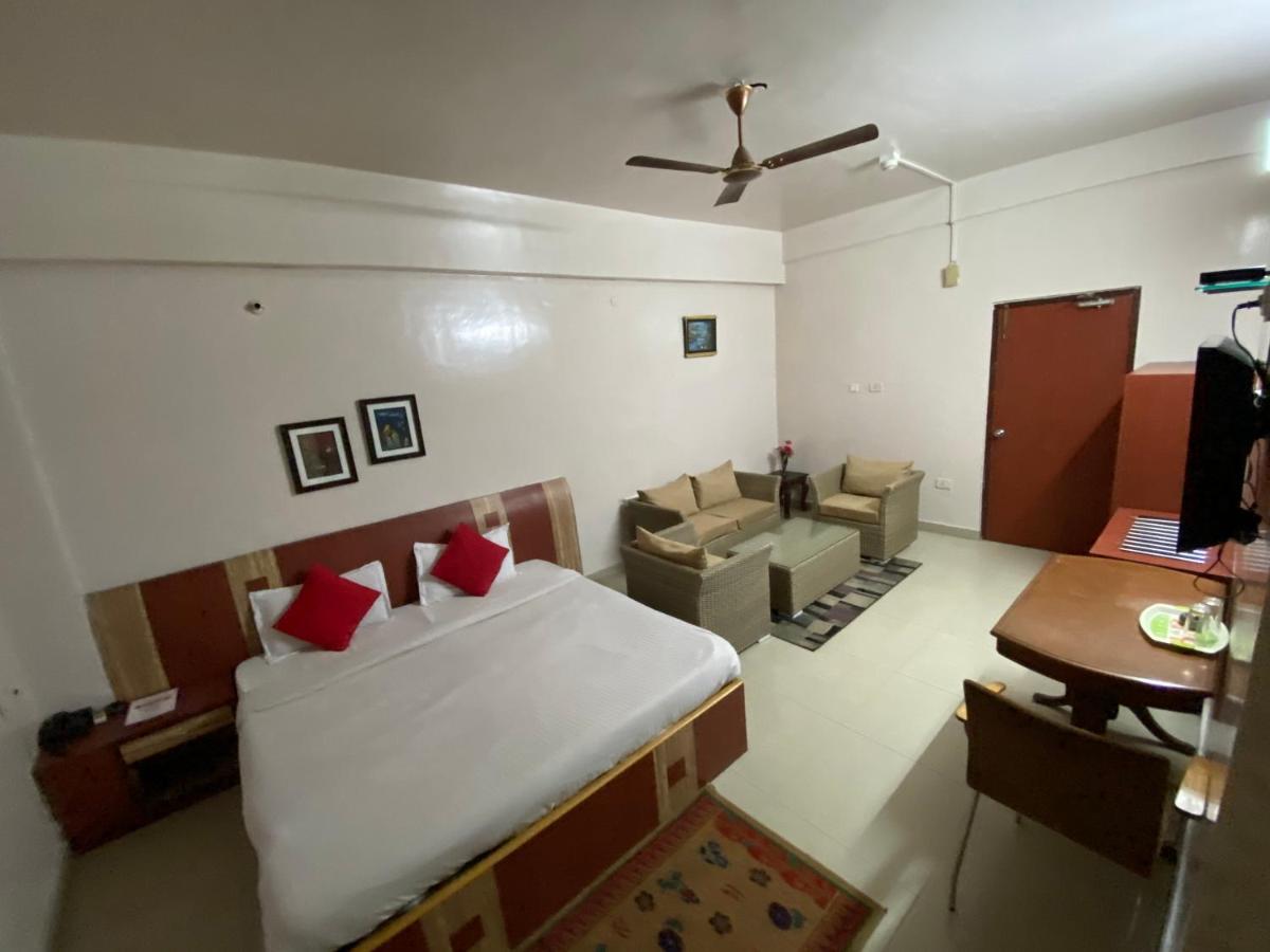 Hotel Shubham Rourkela エクステリア 写真