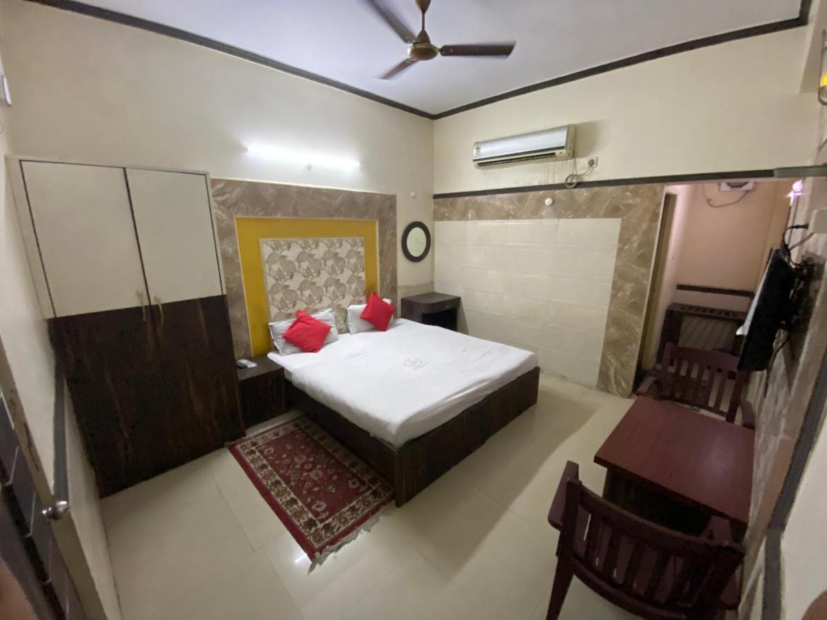 Hotel Shubham Rourkela エクステリア 写真