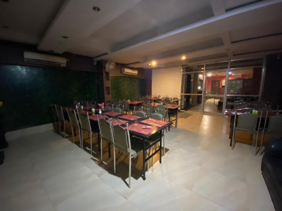 Hotel Shubham Rourkela エクステリア 写真